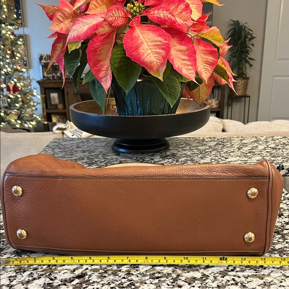 Michael Kors Tan and Cream Purse/Tote Early 2000s Vintage - Picture 12 of 12
